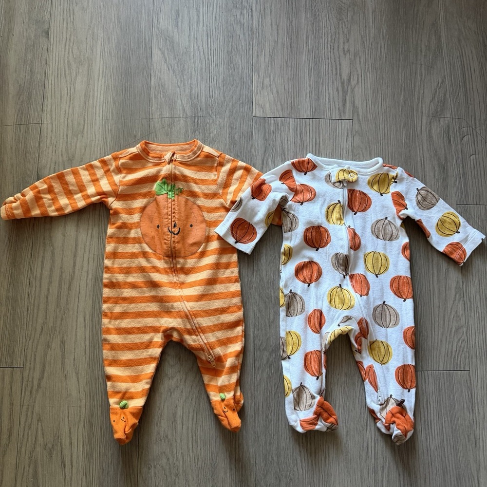 Old Navy Just One You 0-3 Month 2 Piece Lot of Fall Pumpkin Sleepers Boy Girl